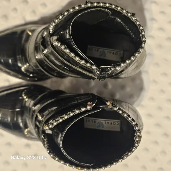 Studded, block heel boots - Picture 7 of 9